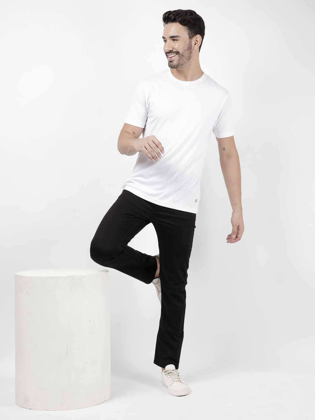 Numero Uno Men Solid Black Jeans